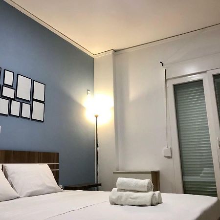Renovated Minimal Apartment Next To Metro Atene Esterno foto