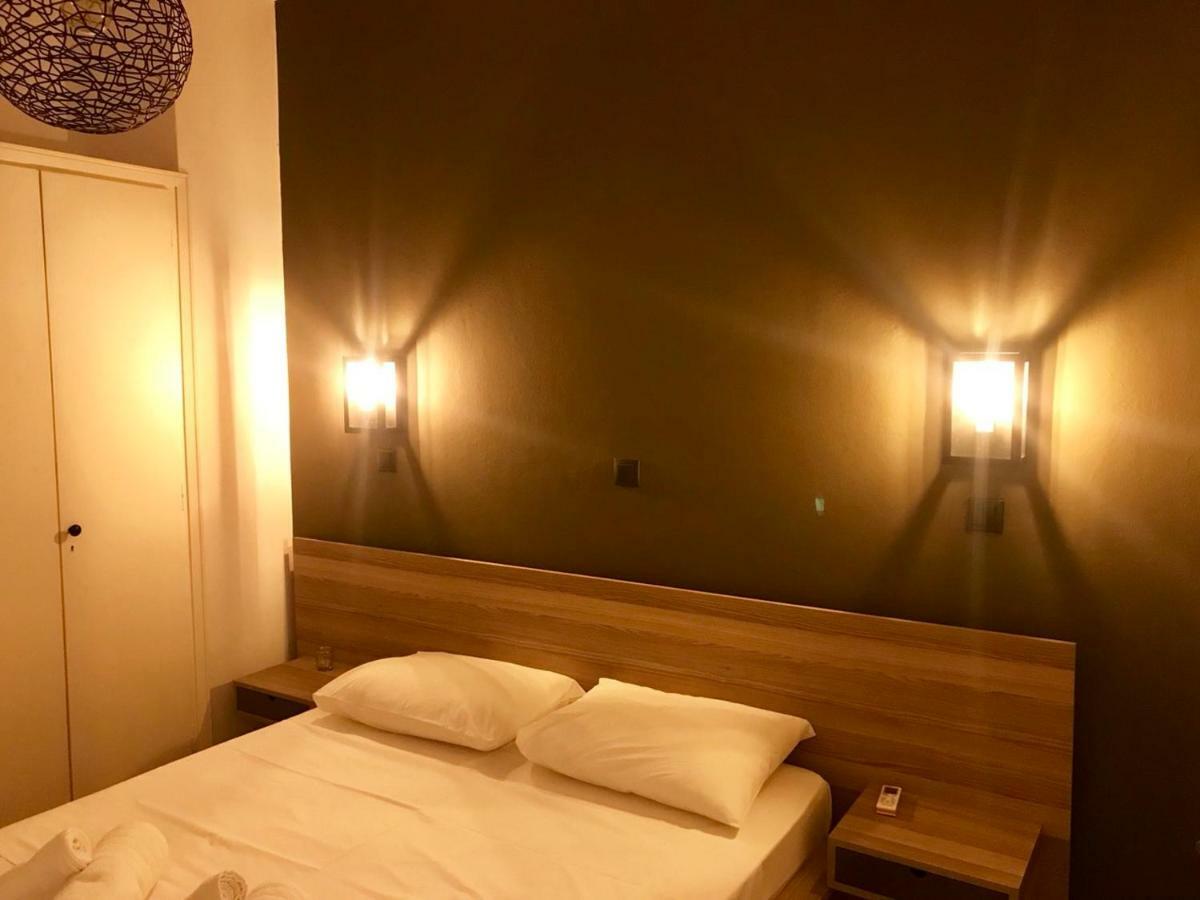 Renovated Minimal Apartment Next To Metro Atene Esterno foto
