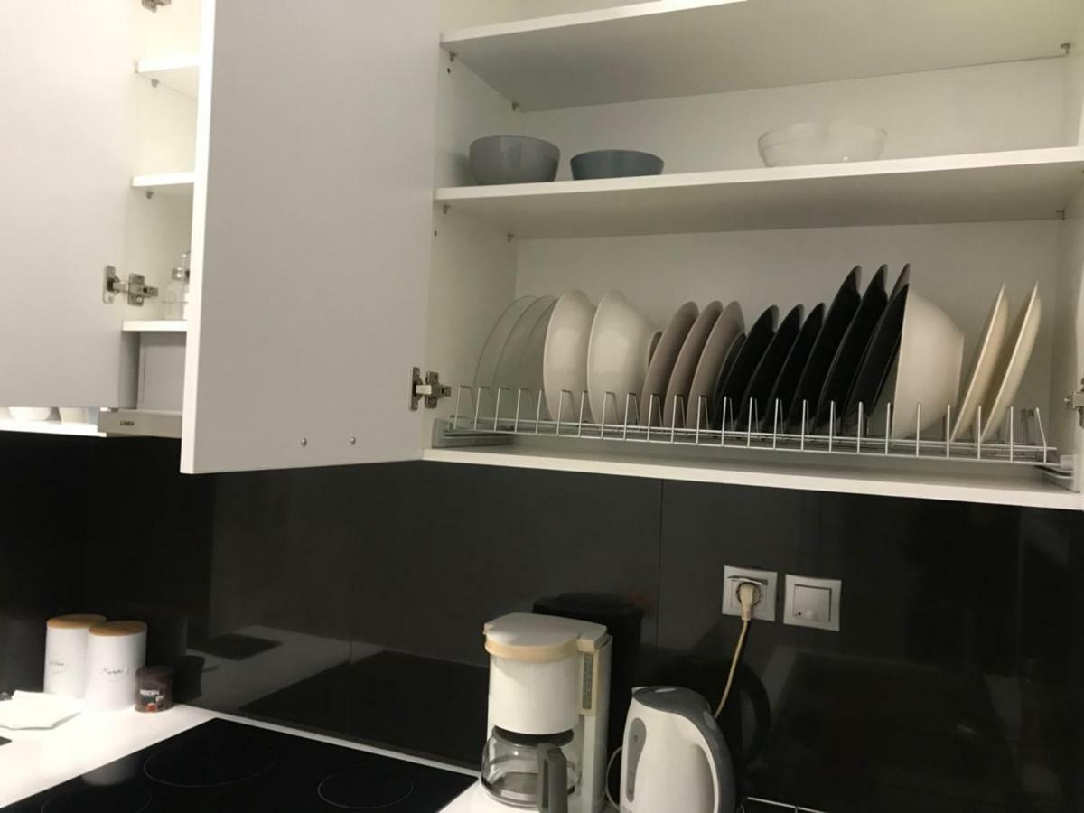 Renovated Minimal Apartment Next To Metro Atene Esterno foto