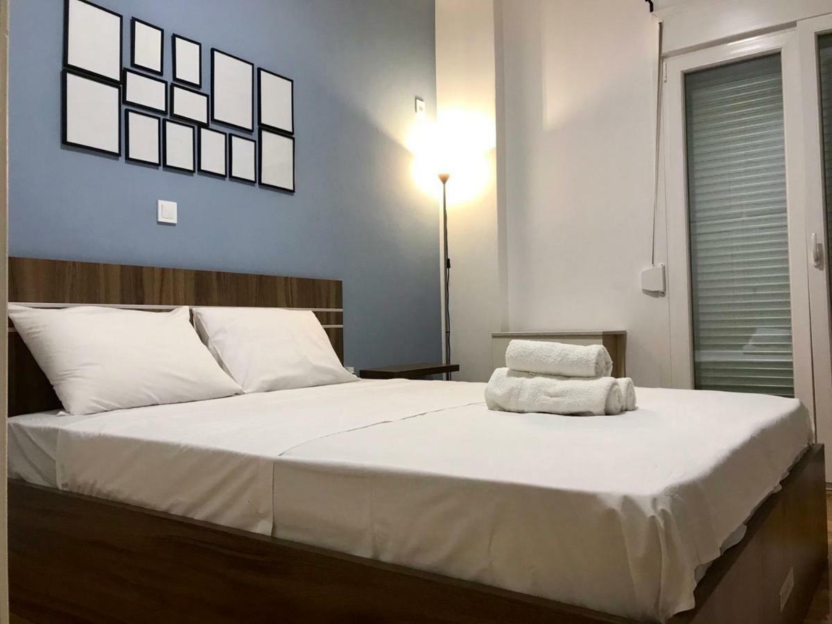 Renovated Minimal Apartment Next To Metro Atene Esterno foto